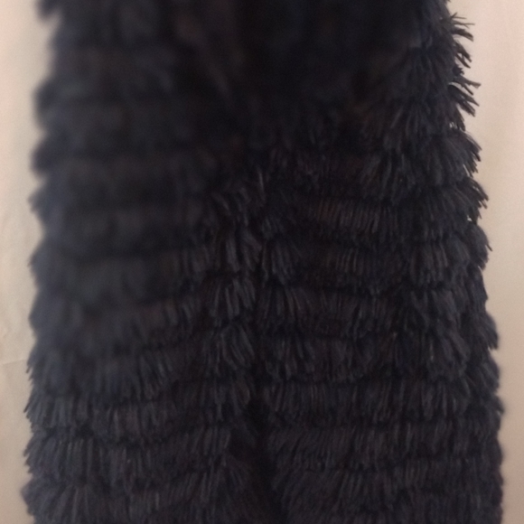 She +Sky Blue Faux Fur Vest - Picture 2 of 7